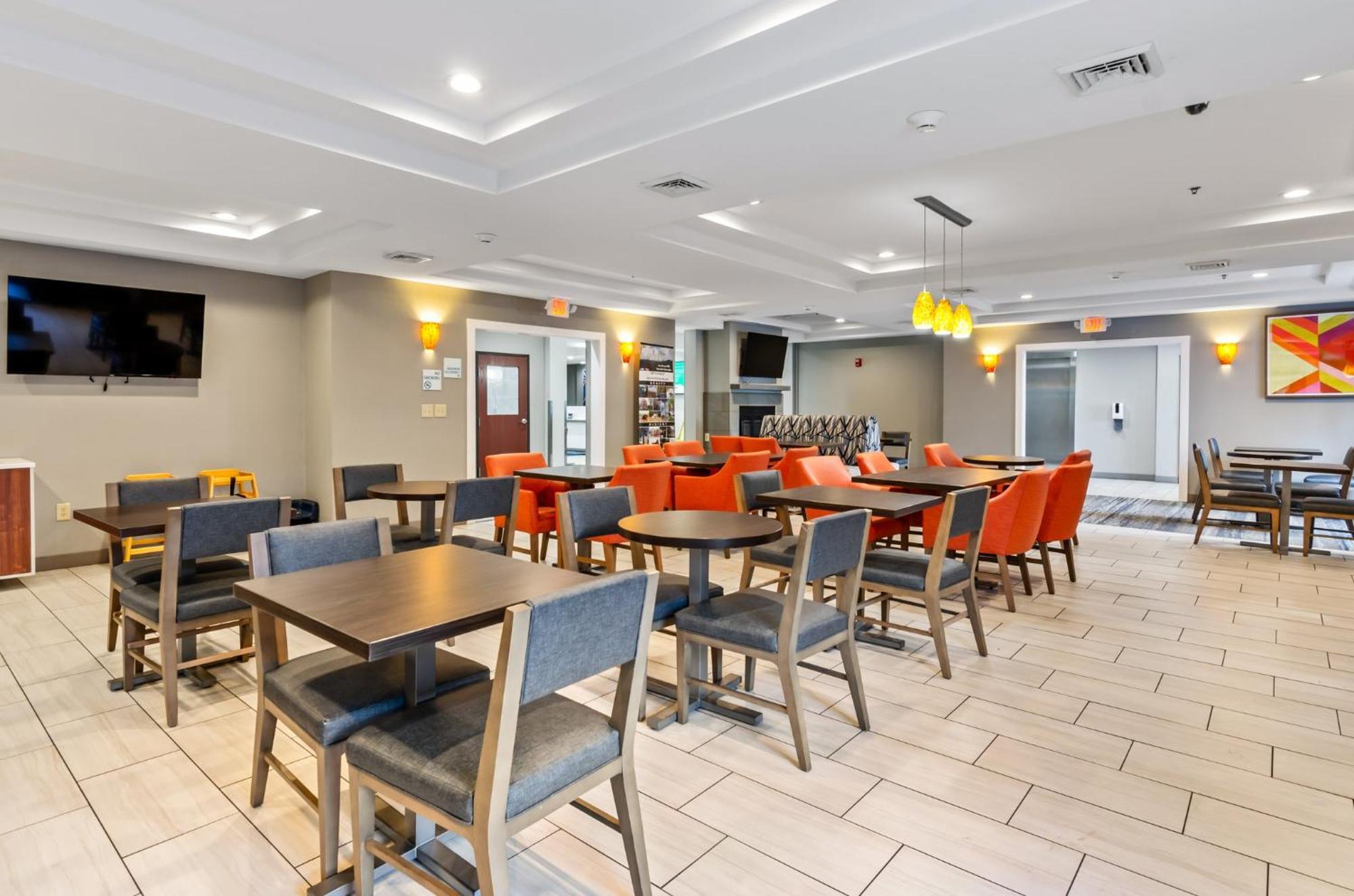 Holiday Inn Express & Suites Wytheville By Ihg Buitenkant foto