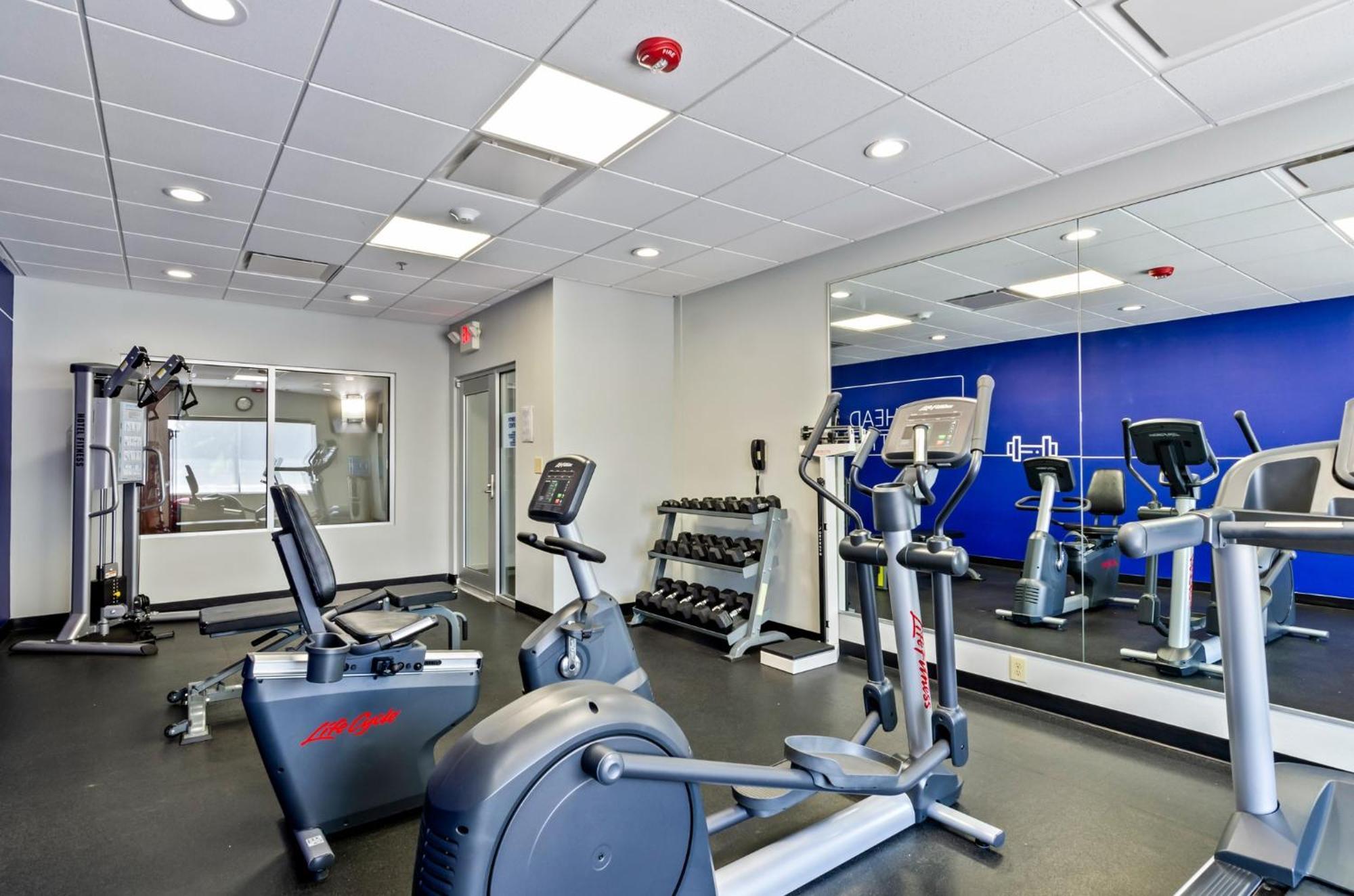 Holiday Inn Express & Suites Wytheville By Ihg Buitenkant foto