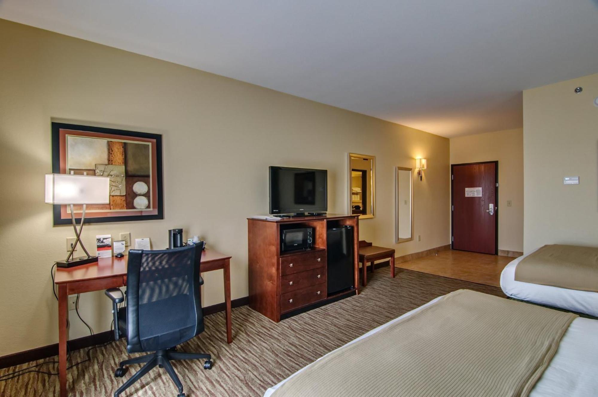 Holiday Inn Express & Suites Wytheville By Ihg Buitenkant foto
